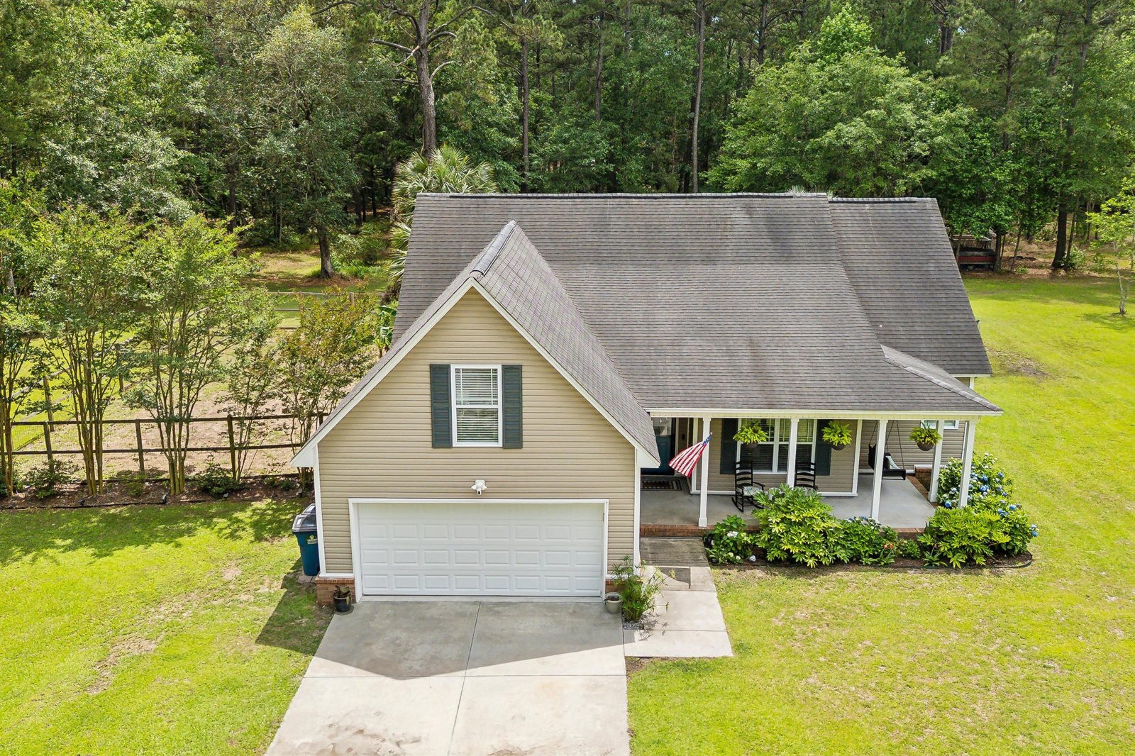 3113 Edenvale Rd, photo 2 of 7