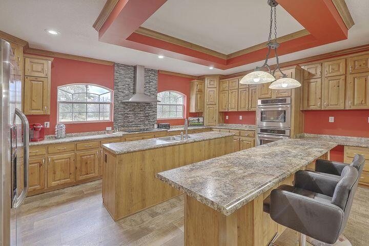 5636 Highway 162, photo 5 of 7