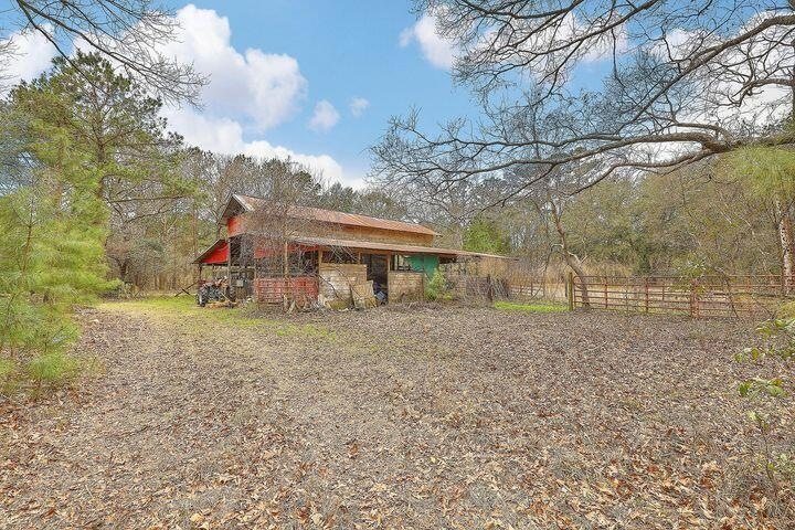 5636 Highway 162 Unit B, photo 2 of 4